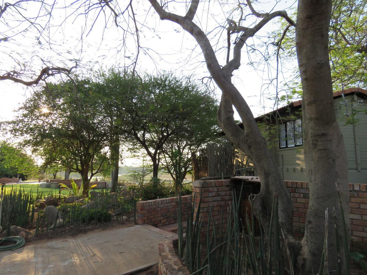 Kruger View Tree House Villa Marloth Park Exteriör bild